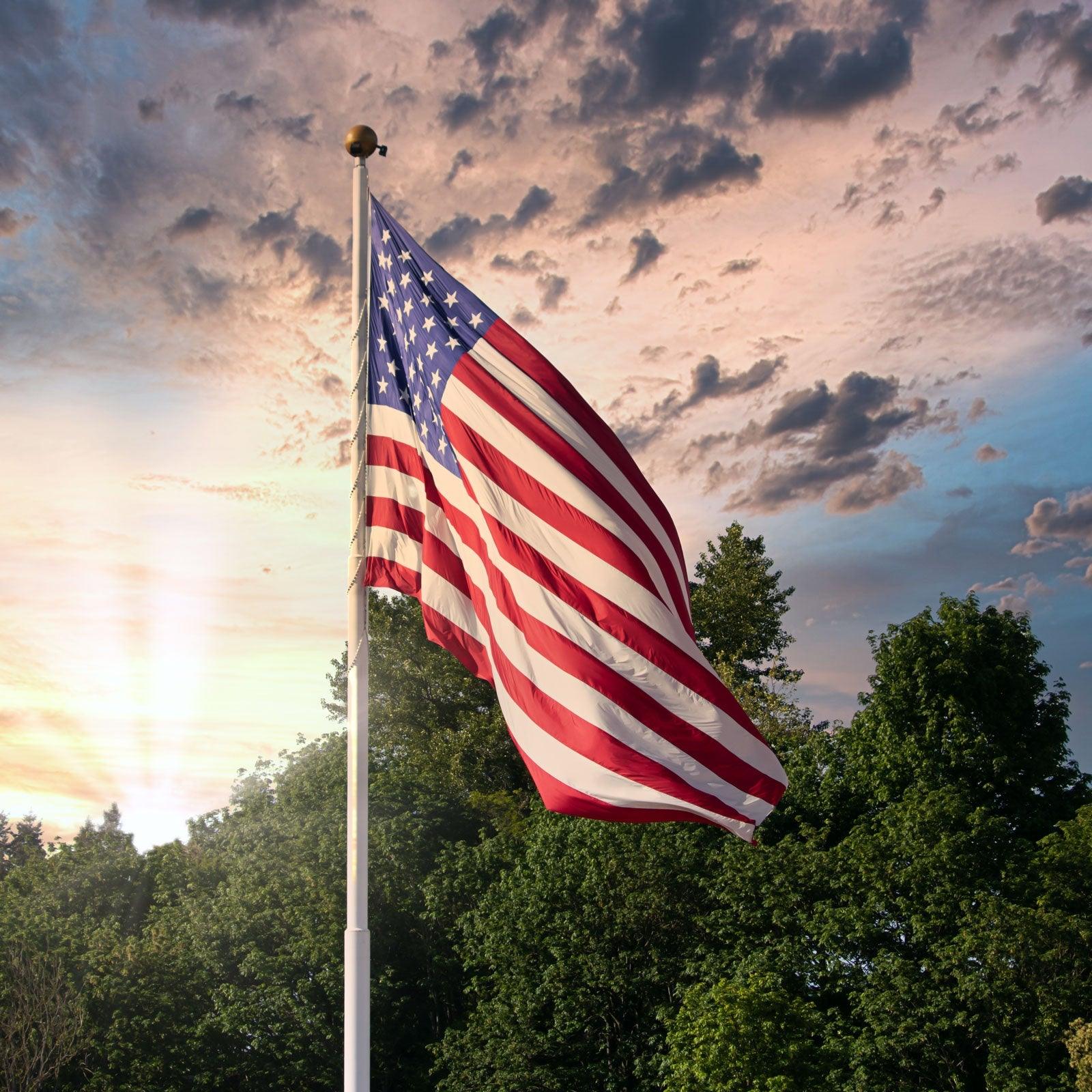 Polyester American Flag (3x5 foot) Embroidered Stars & Sewn Stripes - Image 7